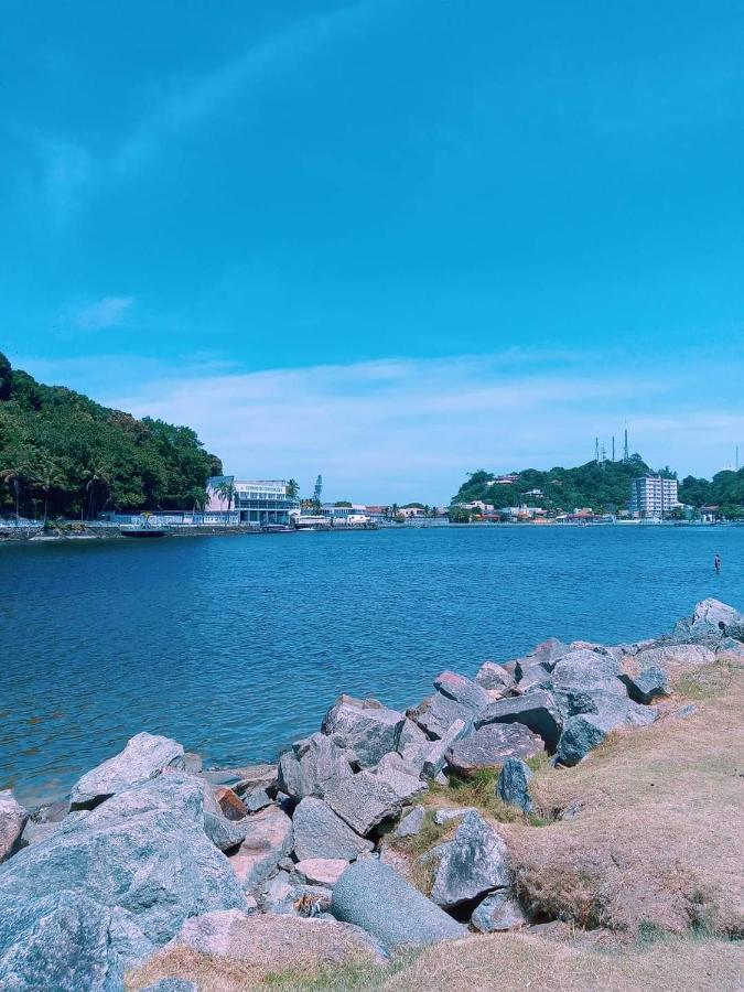 Itanhaém Casa Com Piscina , Churrasqueira, Wi-Fi, Em Rua De Areia A 1Km Da Praia, Bairro Sussegado, Proibido Uso De Som Extremamente Alto Ideal Para Descansar מראה חיצוני תמונה