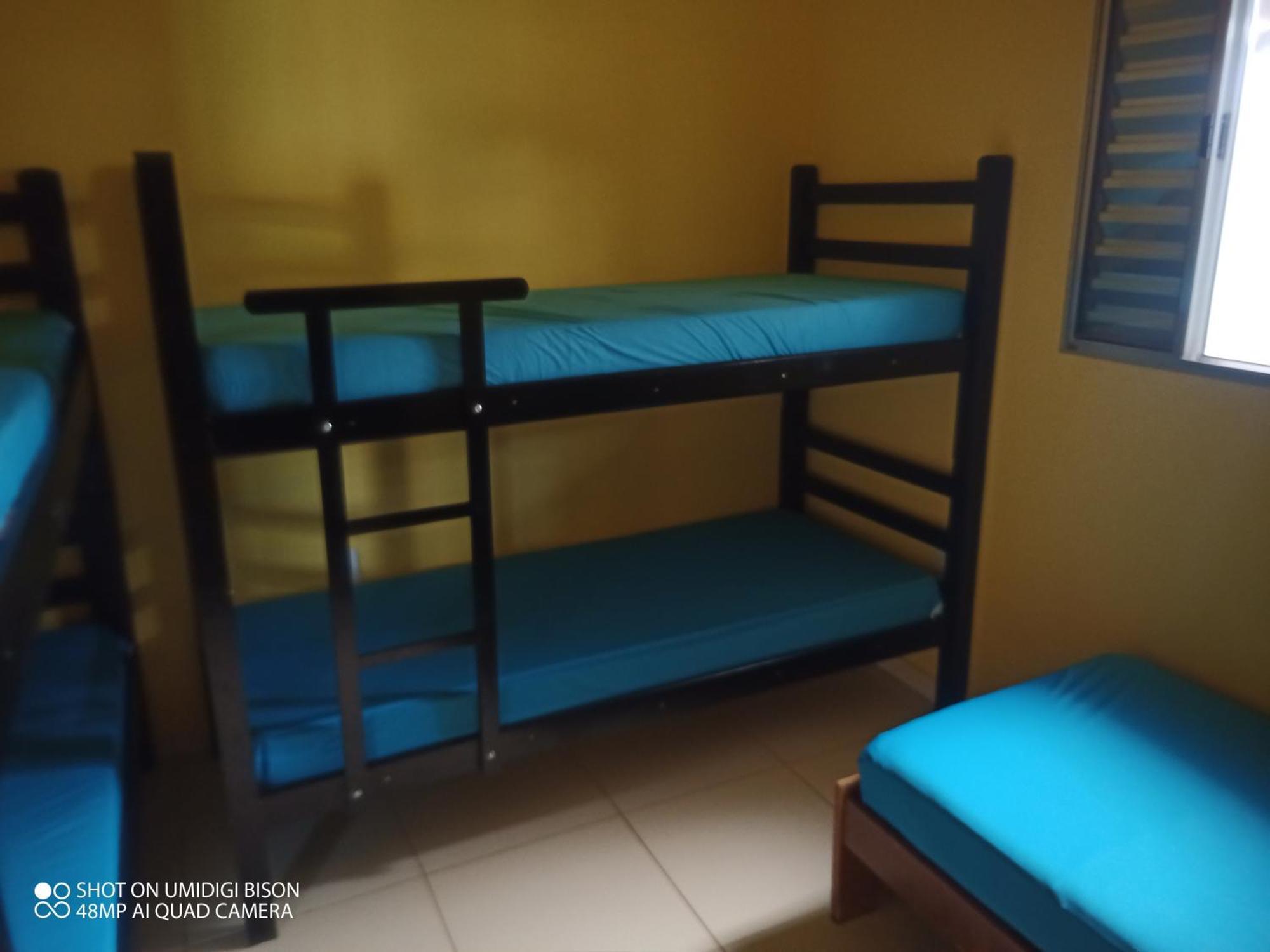 Itanhaém Casa Com Piscina , Churrasqueira, Wi-Fi, Em Rua De Areia A 1Km Da Praia, Bairro Sussegado, Proibido Uso De Som Extremamente Alto Ideal Para Descansar מראה חיצוני תמונה