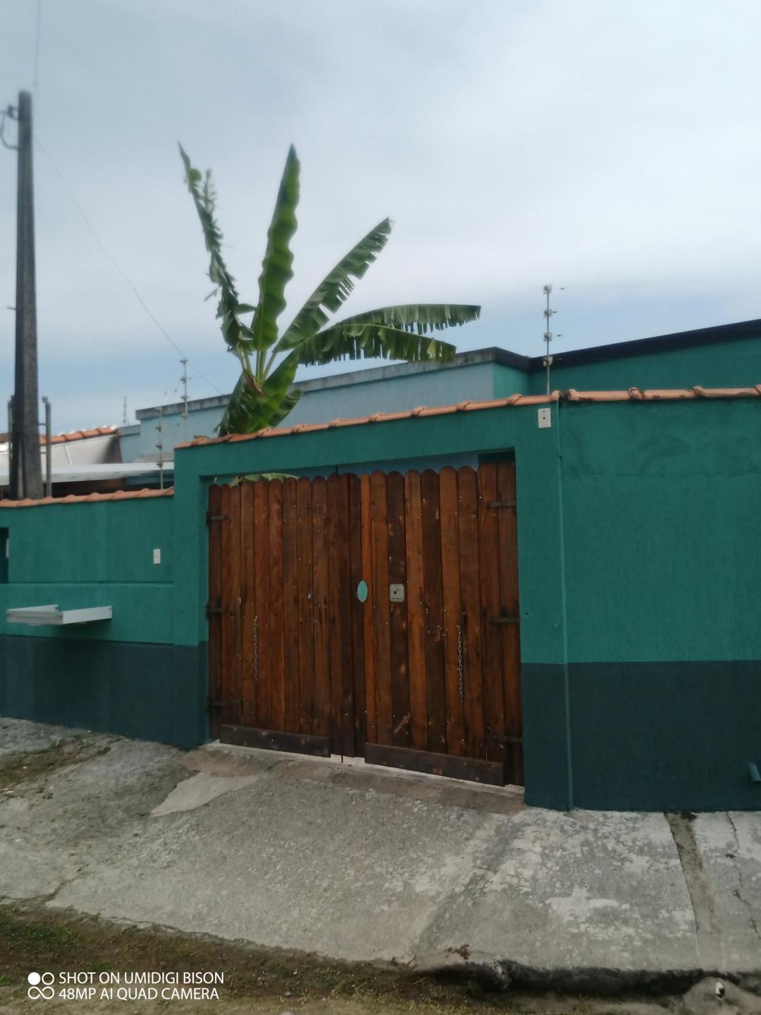 Itanhaém Casa Com Piscina , Churrasqueira, Wi-Fi, Em Rua De Areia A 1Km Da Praia, Bairro Sussegado, Proibido Uso De Som Extremamente Alto Ideal Para Descansar מראה חיצוני תמונה